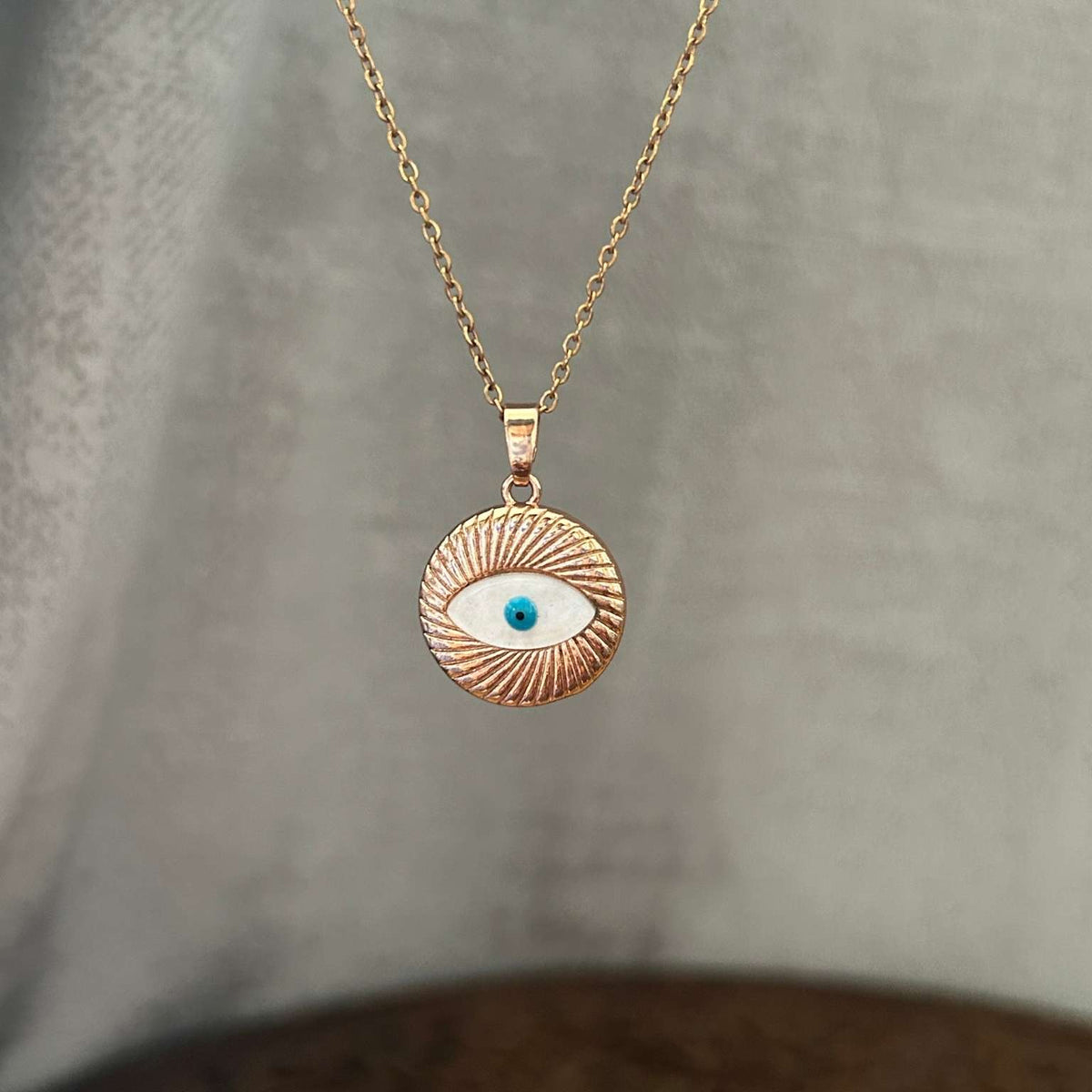 Evil eye MOP Necklace