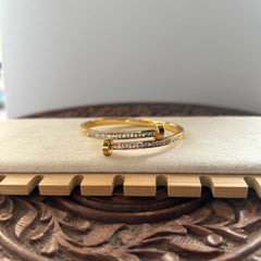 Criss Cross Baby size Kada