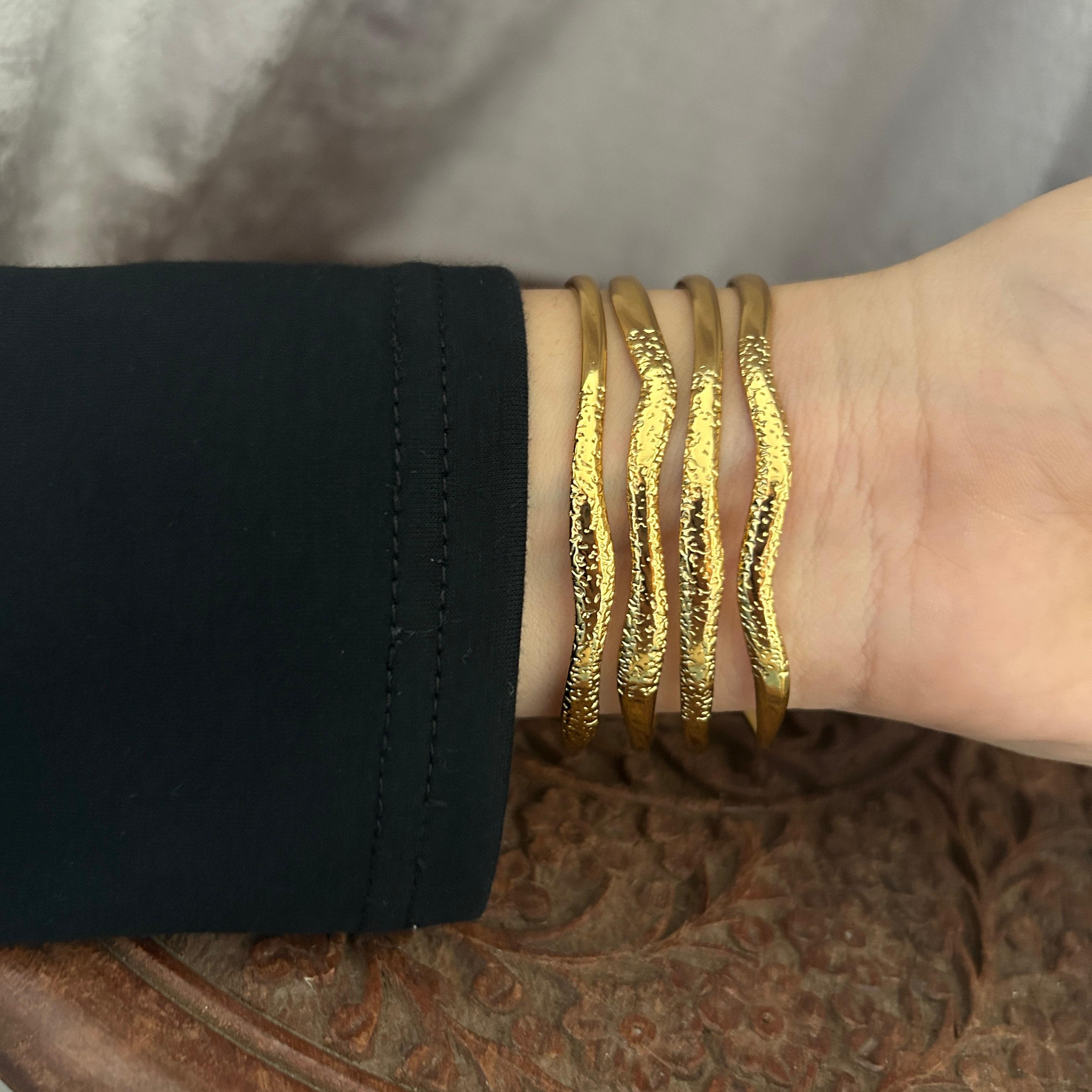 Linear Cuff Kada