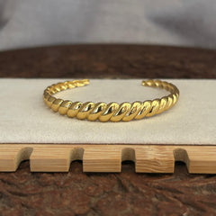 Crossoint Cuff Kada